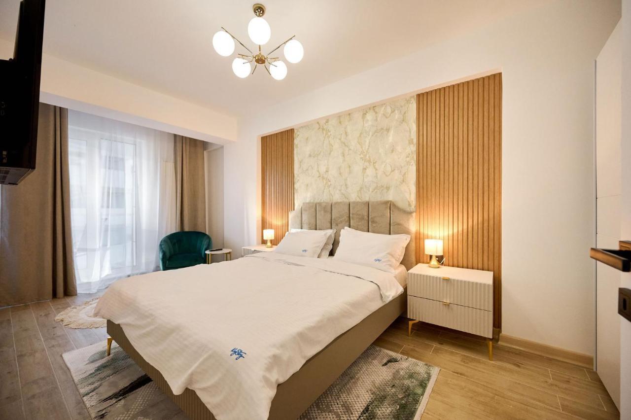 Mg Brothers Apartment In Infinity Beach Resort Mamaia Exterior foto